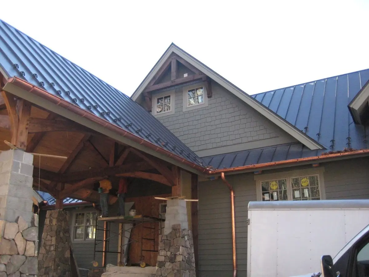 Craftsman Roofing team delivering quality roofing work in McAfee